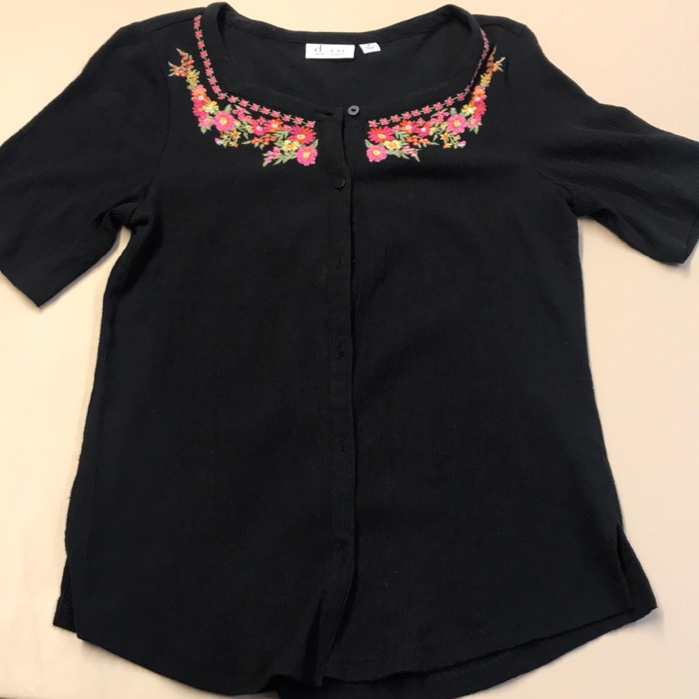 D&Co Embroidered Floral Top